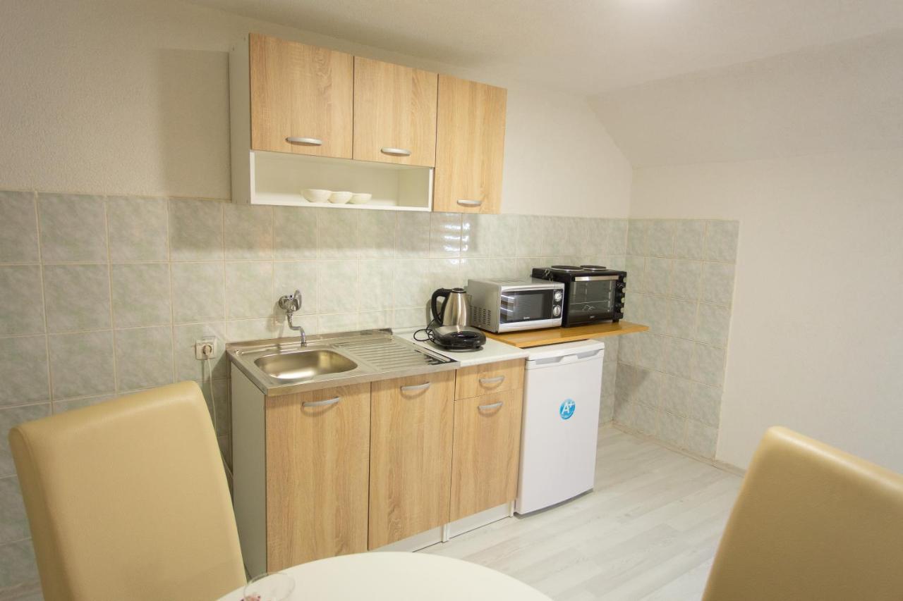 Apartments Daris Мостар Экстерьер фото